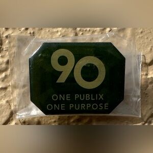 Publix Supermarket Pin - 90 One Publix One Purpose - Brand New in Packaging